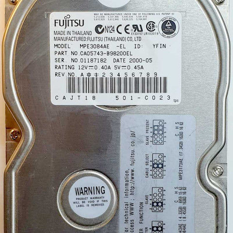 Fujitsu MPE3084AE May 2000